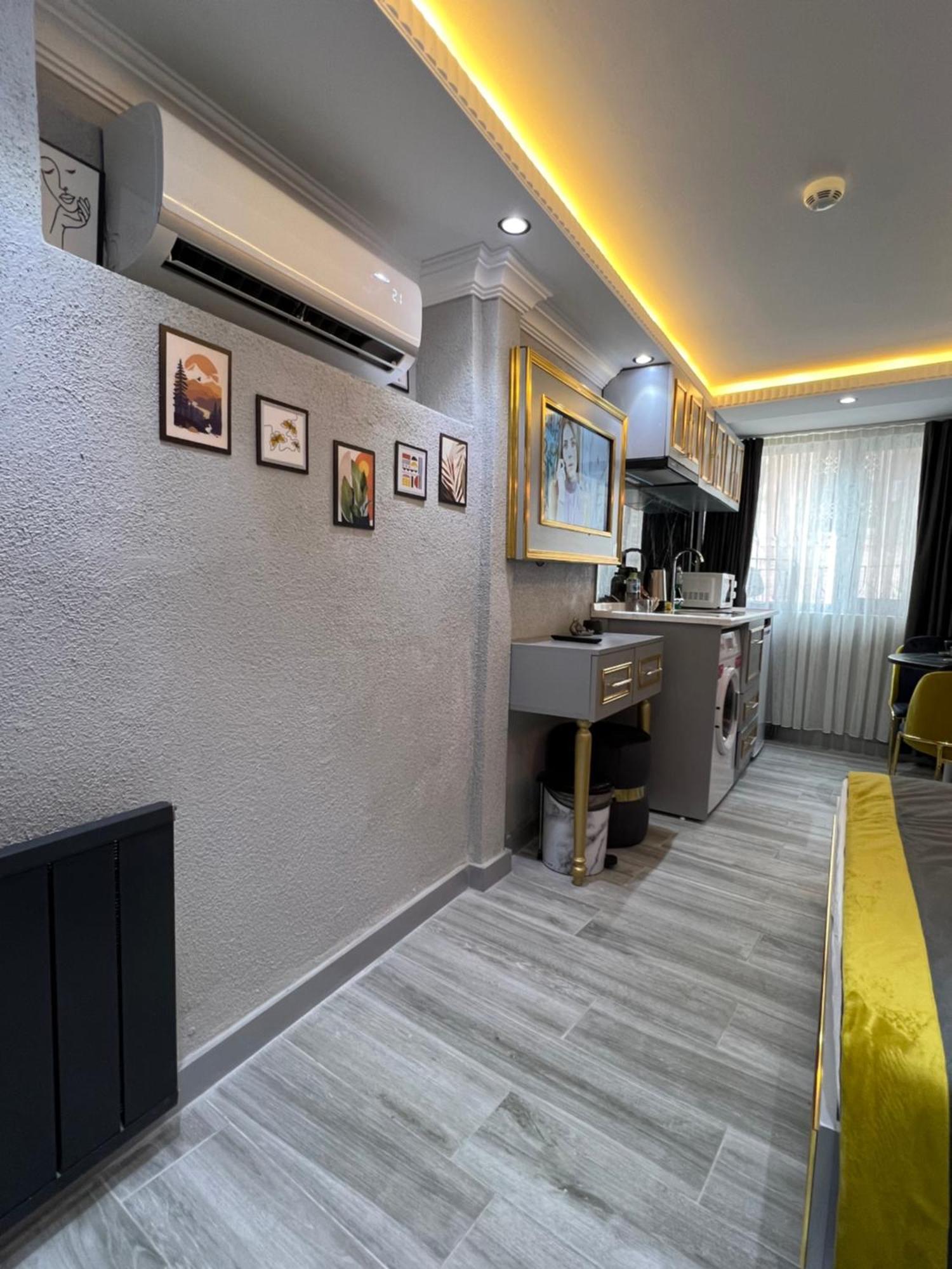 Taksim Larissa Residence Istanboel Buitenkant foto