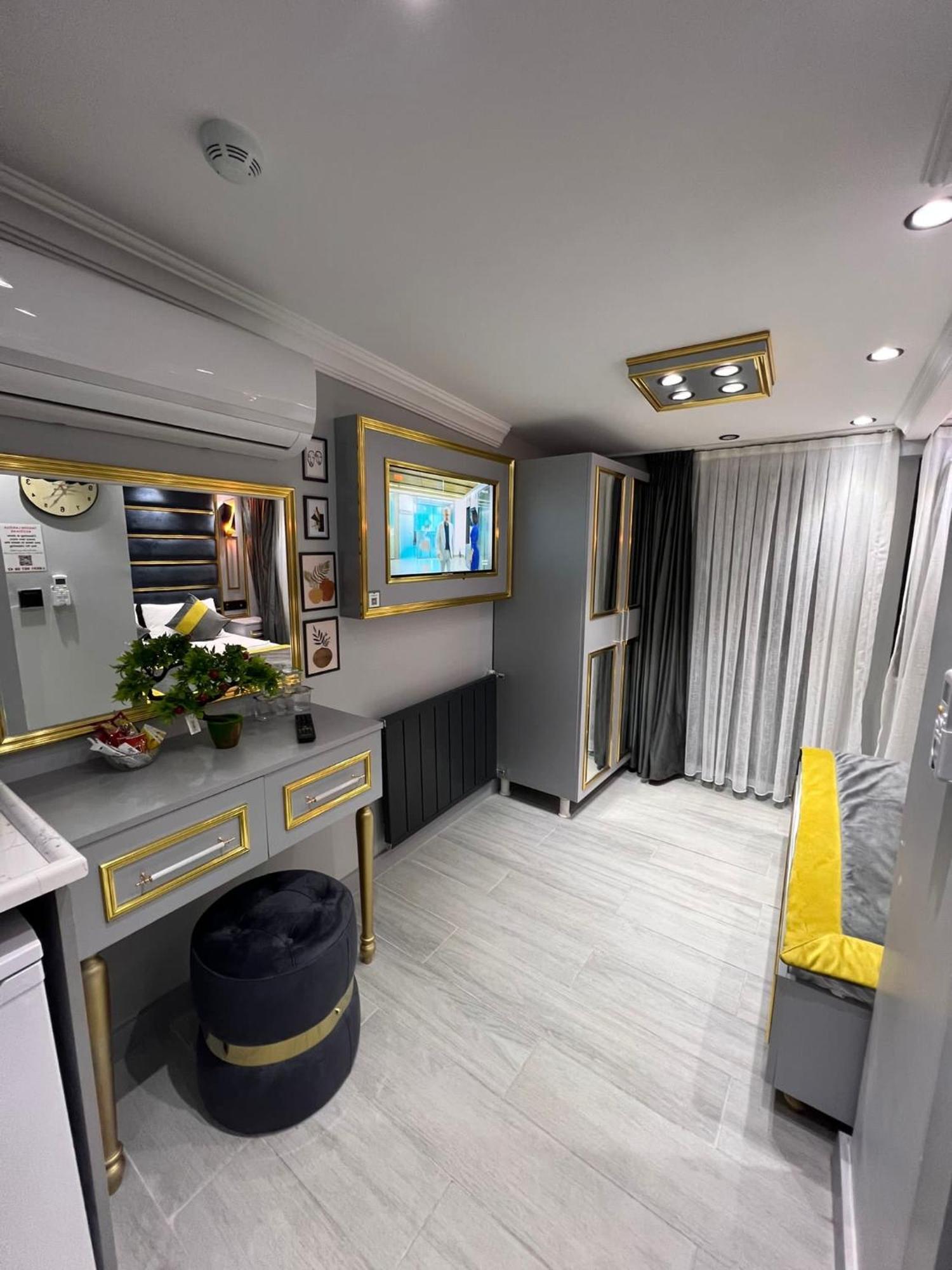 Taksim Larissa Residence Istanboel Buitenkant foto