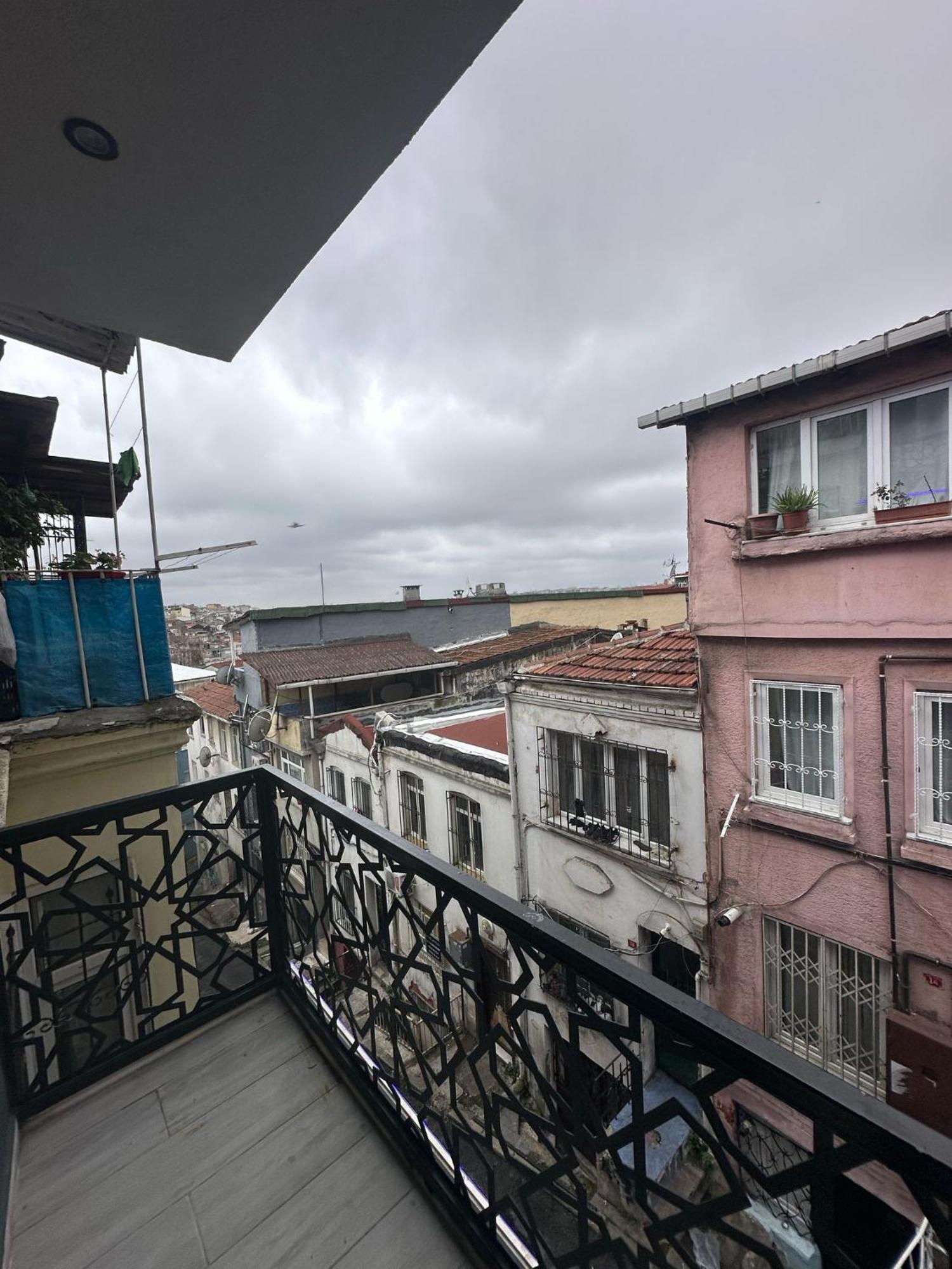 Taksim Larissa Residence Istanboel Buitenkant foto